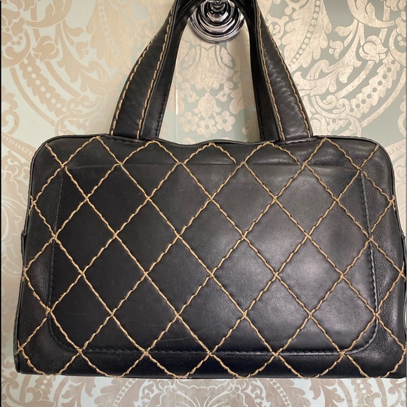 CHANEL Cross-stitch Handbag Black Leather BOX BAG - Picture 2 of 8